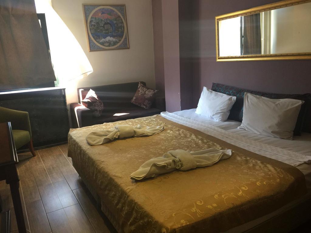 Esra Sultan Petrol Hotel Istanbul Zimmer foto
