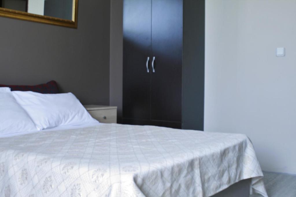 Esra Sultan Petrol Hotel Istanbul Zimmer foto