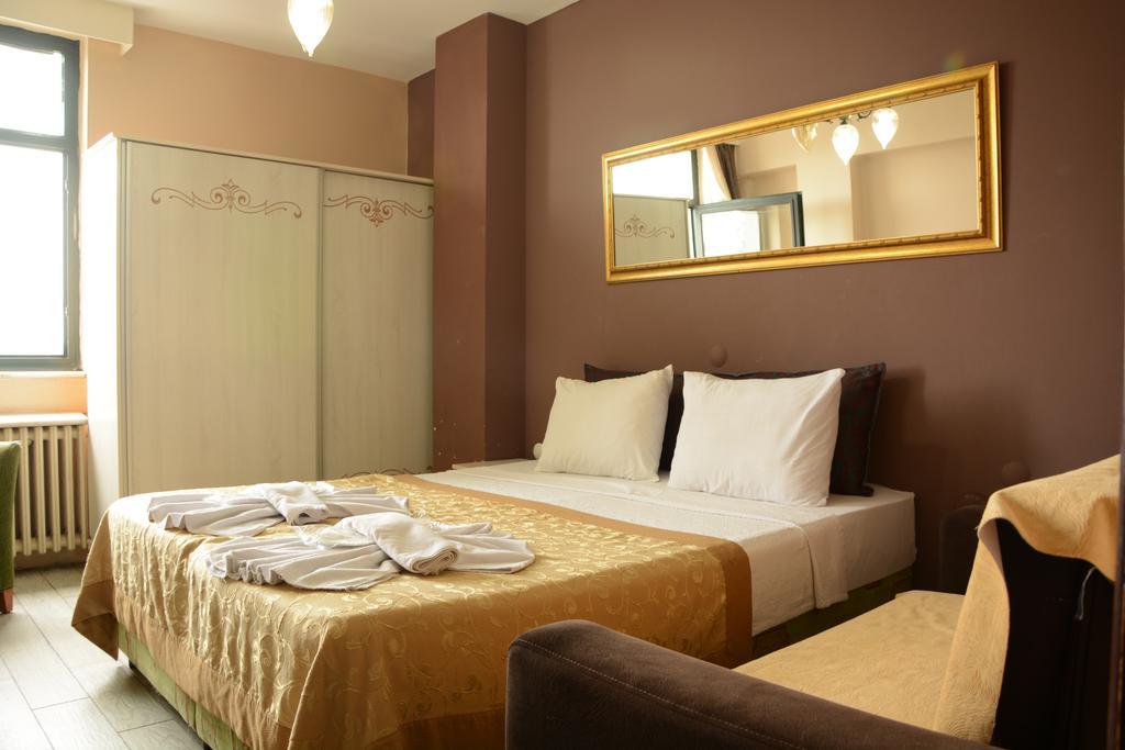 Esra Sultan Petrol Hotel Istanbul Exterior foto
