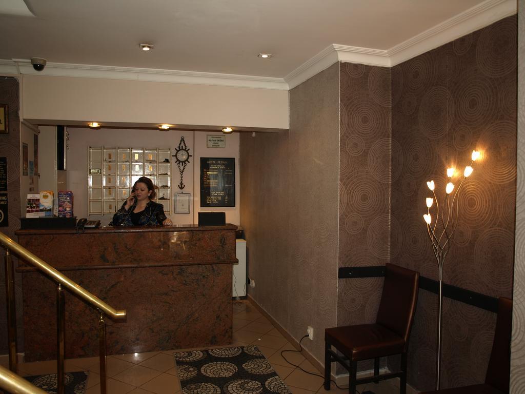 Esra Sultan Petrol Hotel Istanbul Exterior foto