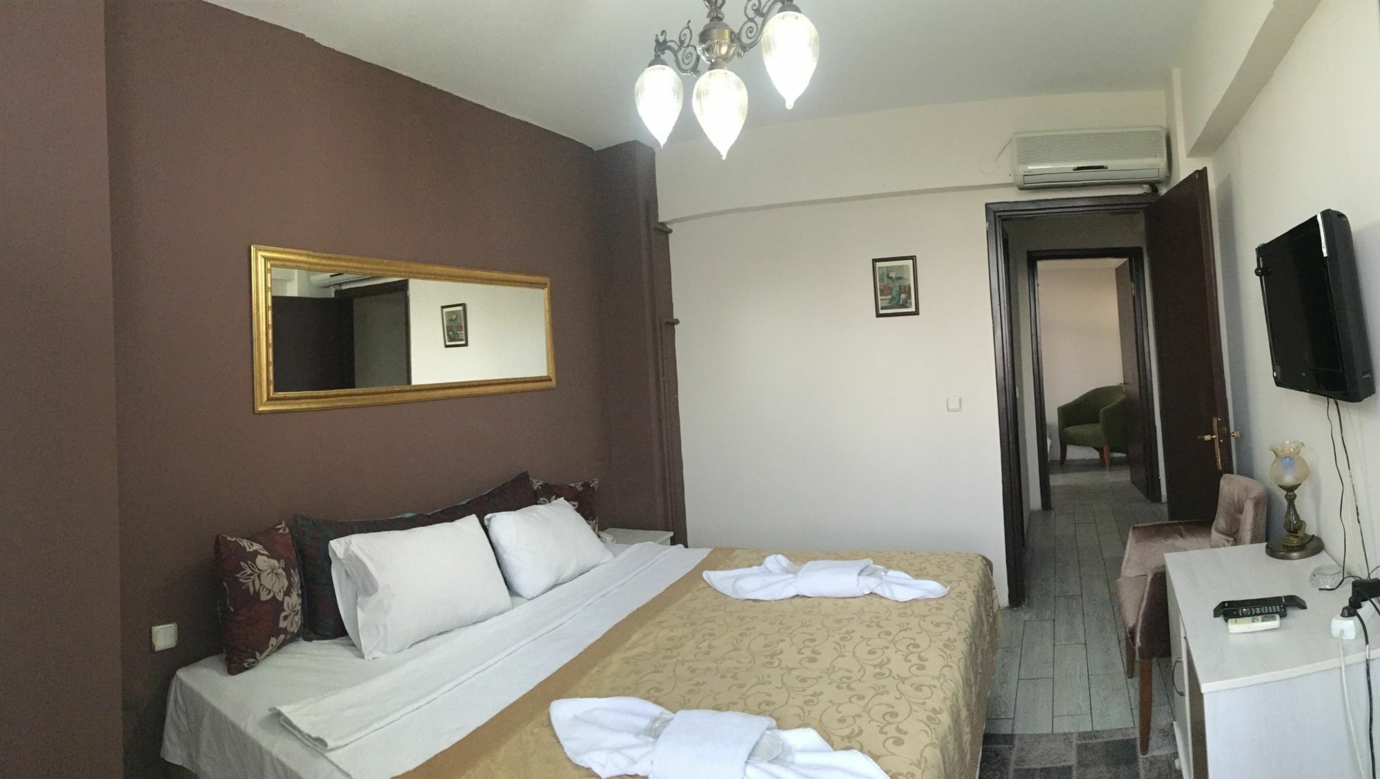 Esra Sultan Petrol Hotel Istanbul Exterior foto